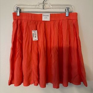 NWT Women’s skirt by Hollister